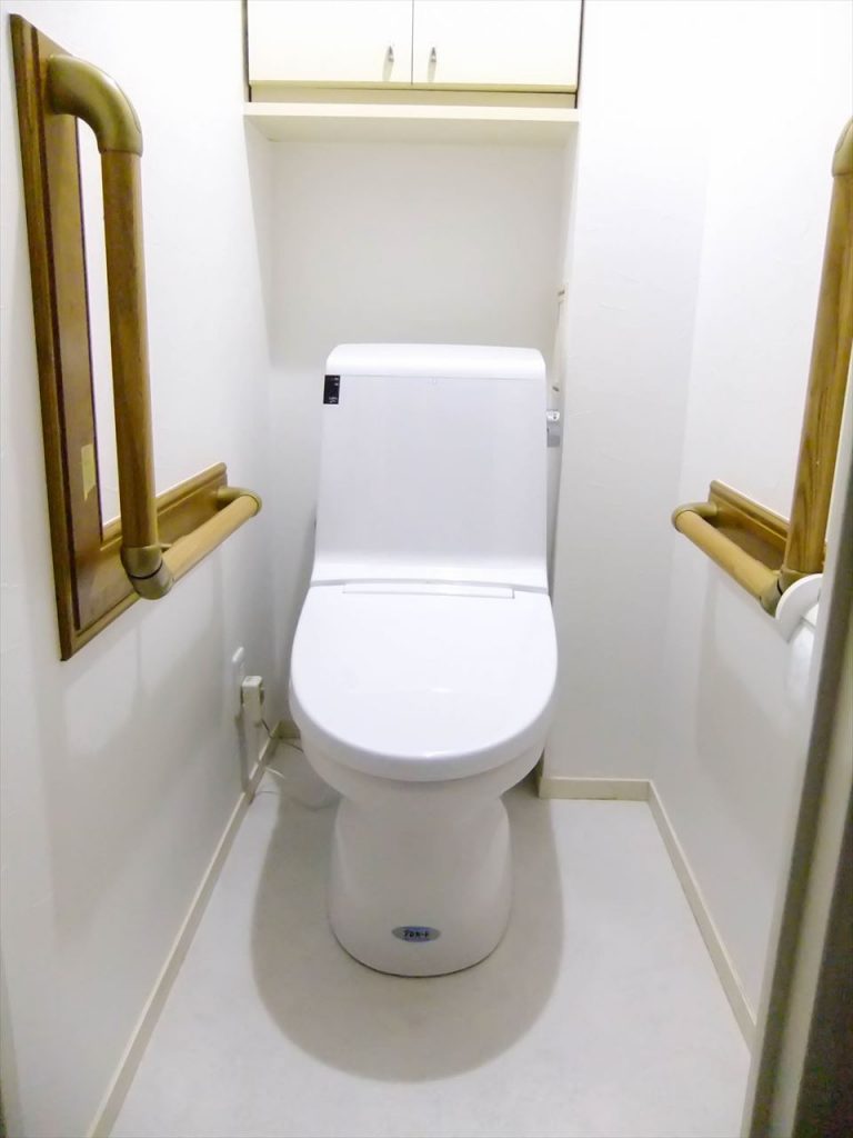 お掃除らくらく♪トイレ空間を明るく快適に！(パーク上尾・H様邸) 埼玉のリフォームはキューブリノベーションへ